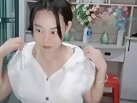 XIAxia00001 online show from July 21, 1:13 pm