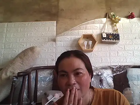 Link-lovely online show from July 24, 6:22 am