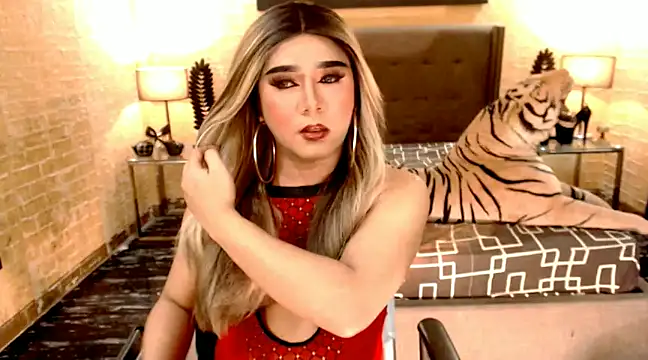 BigCumHuntersxx online show from January 10, 7:32 pm