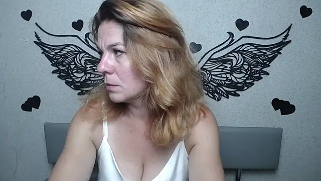 ZheniaNikrasova online show from July 23, 1:20 pm