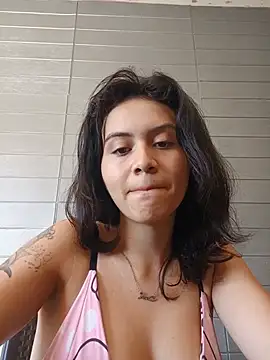 cami24h online show from July 24, 8:07 pm