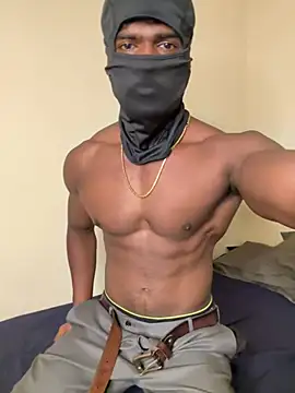 MuscleMystic05 online show from July 24, 7:45 pm