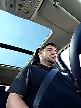 robredoj online show from October 9, 1:09 pm