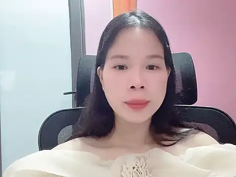 Bella6789 online show from August 4, 3:36 pm