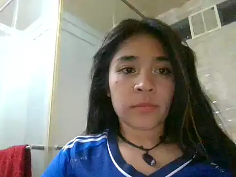 analuke7 online show from July 29, 3:15 am