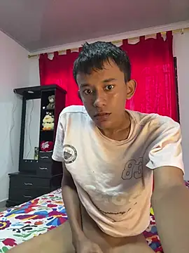 Snapshot of jade_cardiell chatting on July 24, 8:51 pm jade cardiell online show from July 24, 8:51 pm