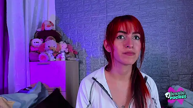 jessierocketx online show from September 30, 8:03 pm