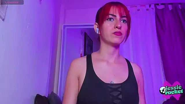 jessierocketx online show from October 7, 5:54 pm