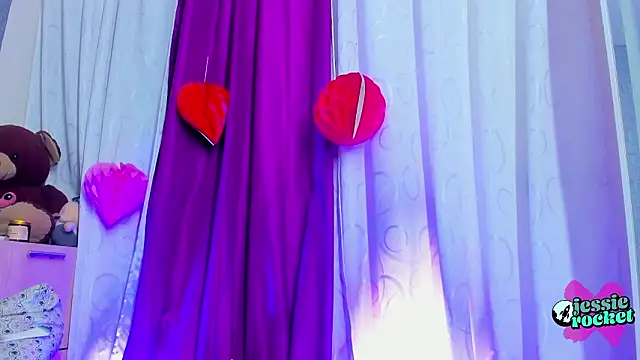 Snapshot of jessierocketx chatting on March 13, 8:37 pm jessierocketx online show from March 13, 8:37 pm