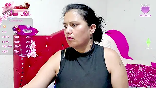 Snapshot of sexy_jhoan88 chatting on February 5, 11:44 am sexy jhoan88 online show from February 5, 11:44 am