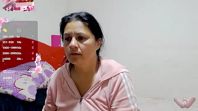 sexy jhoan88 online show from December 1, 11:37 am