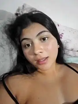Snapshot of Neferaa chatting on July 29, 3:37 am Neferaa online show from July 29, 3:37 am