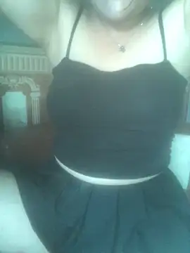 Snapshot of anhchau1 chatting on August 2, 7:18 am anhchau1 online show from August 2, 7:18 am