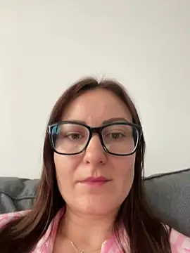 cutekittie123456 online show from July 28, 11:05 am