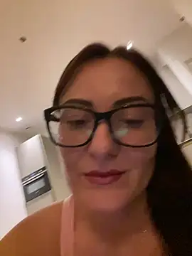cutekittie123456 online show from August 1, 8:41 pm
