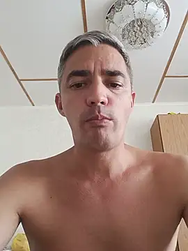 HotRamis83 online show from July 30, 2:05 pm