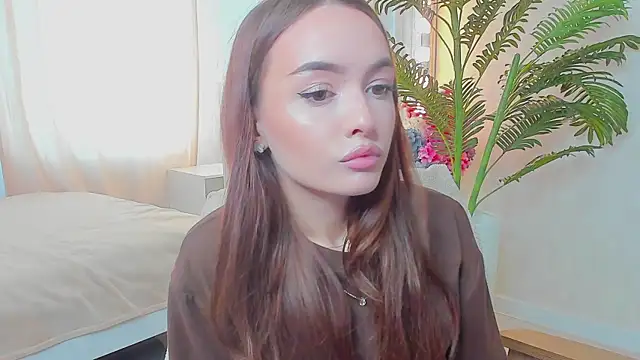 Snapshot of CatheyMidy chatting on July 29, 8:01 am CatheyMidy online show from July 29, 8:01 am