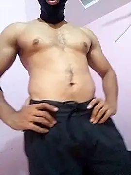 mrbull007 online show from August 3, 12:10 pm