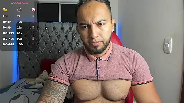 mrloganfuck1 online show from March 22, 5:33 am