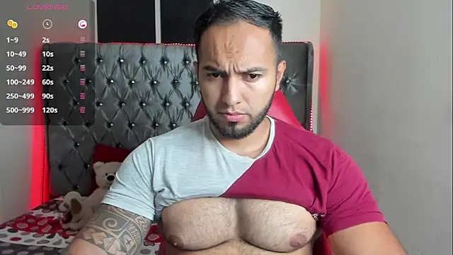 mrloganfuck1 online show from March 30, 6:14 am