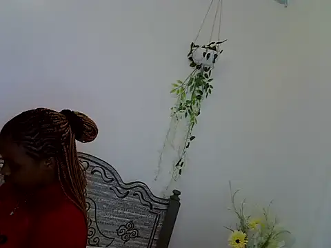 Sexydiva3300 online show from July 28, 3:21 pm