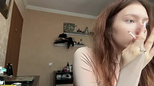 AliceLoveq online show from July 31, 10:47 am