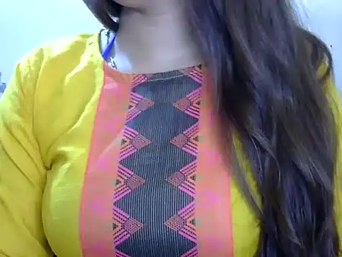 SleekAura online show from July 30, 2:32 am
