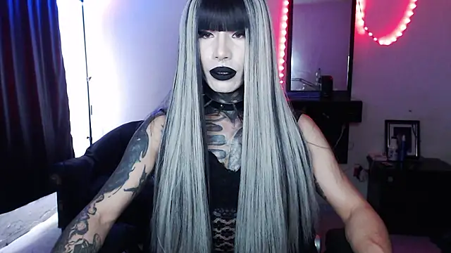 april simons2 online show from March 9, 5:06 pm