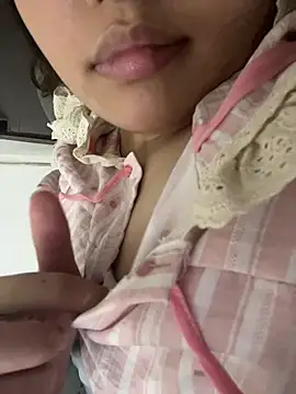 Miu xinhh online show from July 30, 9:52 am