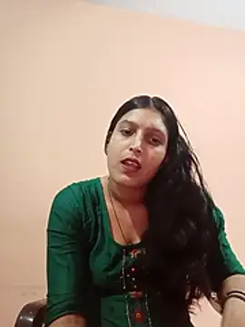 miss cuty baby online show from August 3, 4:11 pm