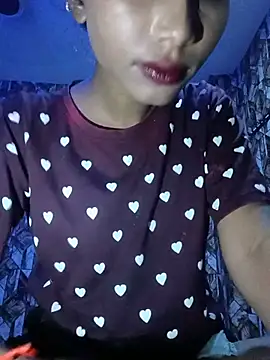 cutiekohinur online show from August 5, 10:51 am