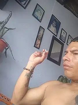 andrespalechor online show from August 1, 2:38 pm