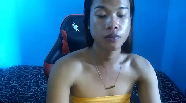 Snapshot of venustheg0ddess chatting on March 4, 12:50 am venustheg0ddess online show from March 4, 12:50 am