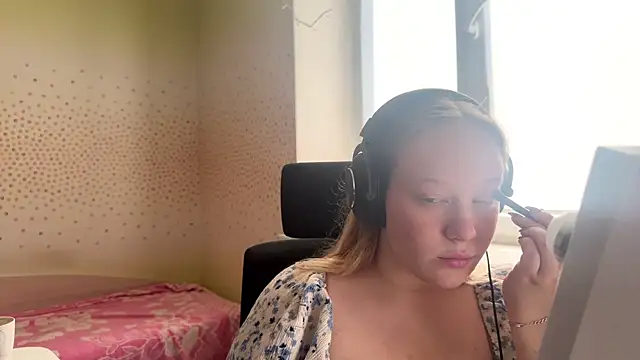 ConceptionDecourt online show from August 6, 7:21 am