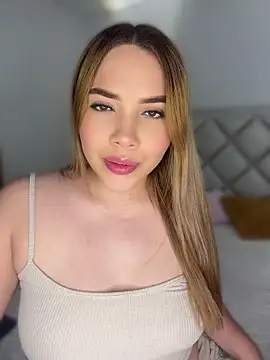AmmycarsonX online show from August 5, 1:58 pm