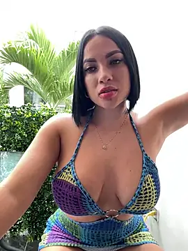 Snapshot of HannaBeckett chatting on March 3, 9:15 pm HannaBeckett online show from March 3, 9:15 pm