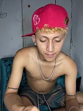 Luis 001 model online show from August 8, 6:59 am