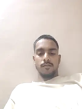 Snapshot of blindlove_5 chatting on August 4, 8:33 pm blindlove 5 online show from August 4, 8:33 pm