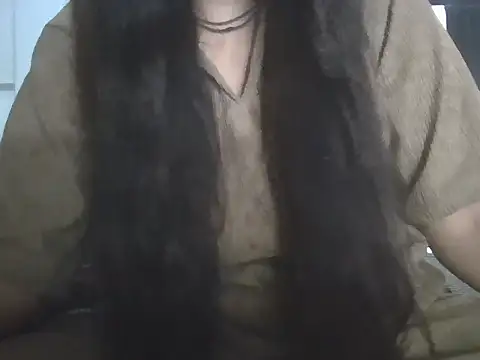 Miss Inaya online show from August 5, 7:44 am