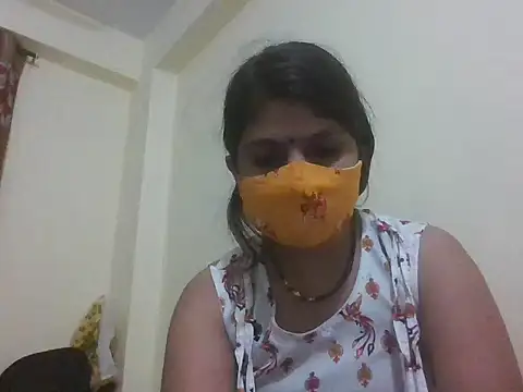 Sexxytannu online show from August 4, 8:22 pm