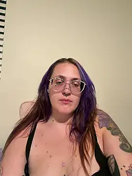 celestialberries online show from August 6, 2:46 am