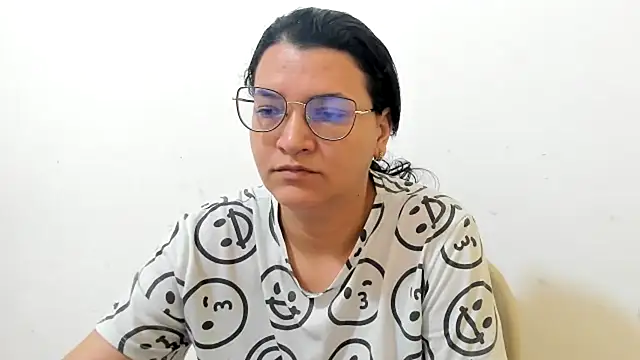 MARILYN GARCIA online show from November 16, 2:33 pm