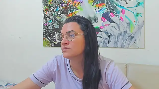 MARILYN GARCIA online show from March 25, 1:28 pm