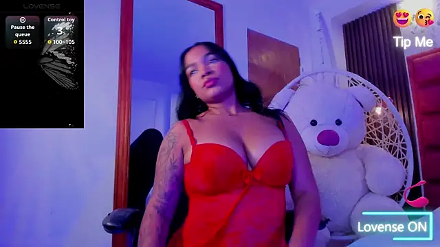 lia malak online show from August 7, 12:40 pm