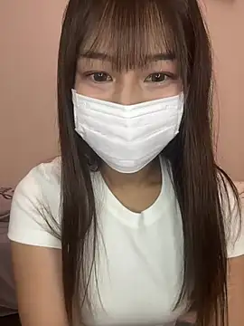 SakuraMochan online show from August 9, 1:05 pm