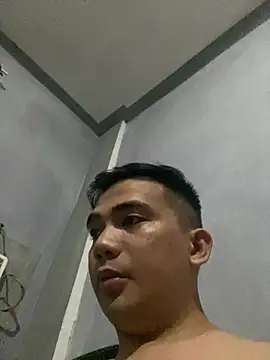 Snapshot of jeff_wild chatting on August 8, 12:18 pm jeff wild online show from August 8, 12:18 pm