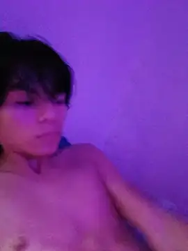 alessandrohott online show from August 8, 4:31 pm