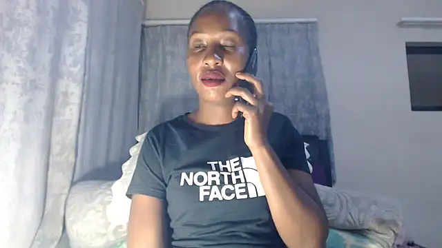 leanna23 online show from January 11, 6:23 pm