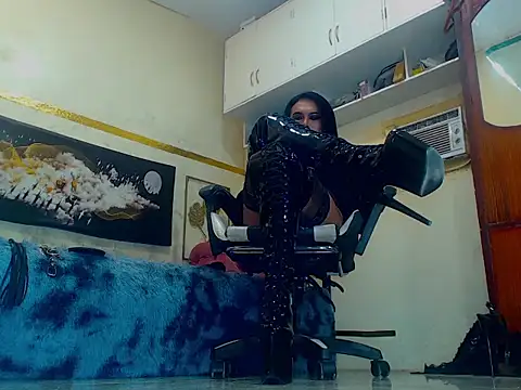 xxxSEXBOMBxxx online show from March 10, 1:43 am