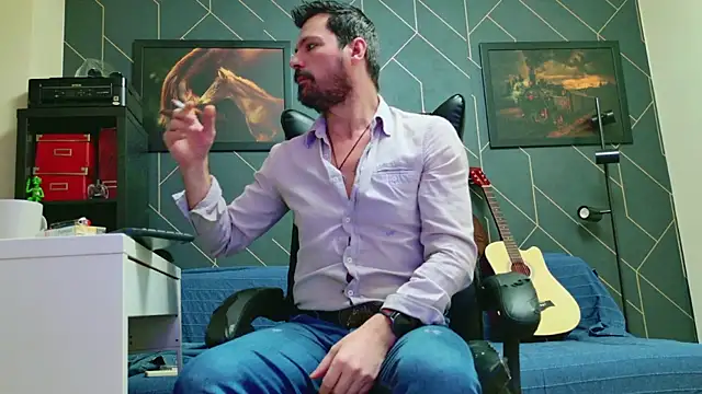 Snapshot of ChrisKox chatting on January 22, 5:48 am ChrisKox online show from January 22, 5:48 am